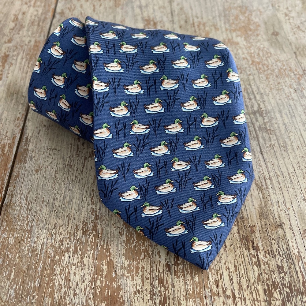 Vineyard Vines Mallard Ducks Silk Tie Blue Mens Preppy Hunting Old Money Office